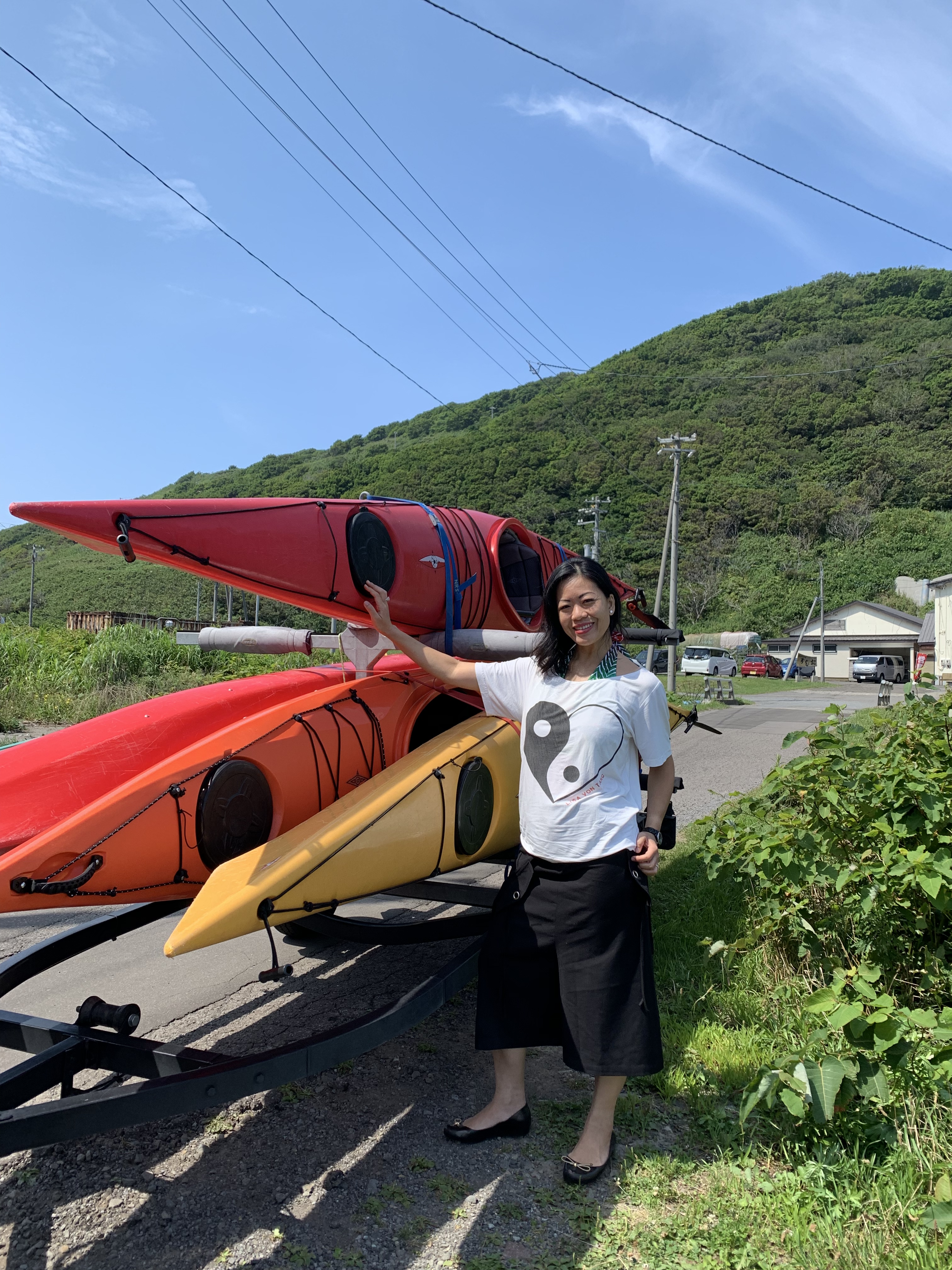 Preparing to kayak off the Shakotan Peninsula, Hokkaido