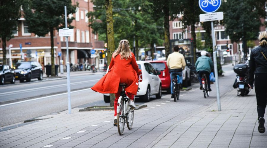 Sustainable Commuting: Carpooling, Public Transport & Flex Work